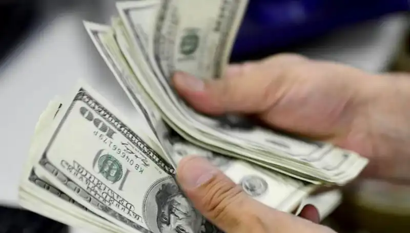 29 Nisan 2025 Dolar Kuru: Piyasalarda Hangi Seviye Görünüyor?