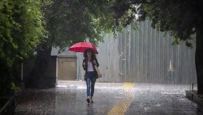 Meteoroloji'den Kritik Uyarı: 13 İl Sağanak Yağışa Hazır Olmalı