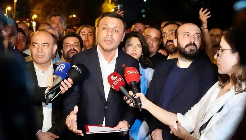 CHP İstanbul İl Başkanı Özgür Çelik, Savcılığa İfade Verdi: İşte Gelişmeler