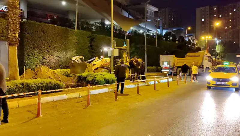 AVM Girişinde Patlayan Doğalgaz, Panik ve Kaosa Sebep Oldu