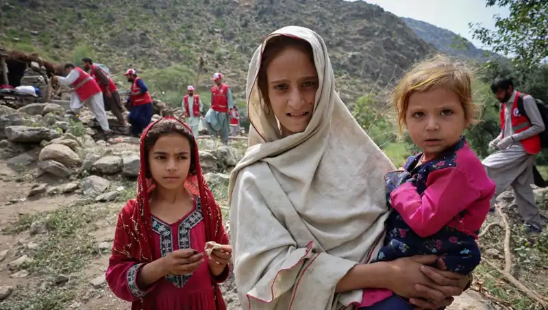 Afganistan'da Uykuda Yakalanan Deprem: 2 Binden Fazla Can Kaybı!