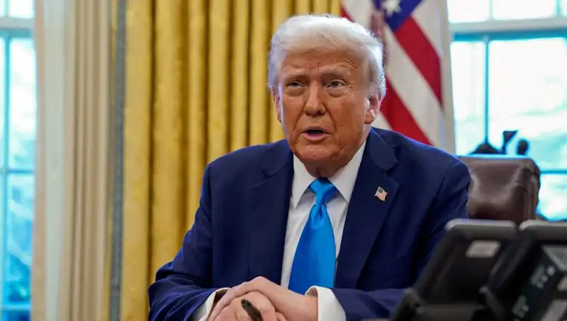 ABD Başkanı Trump'tan Şaşırtıcı Açıklama: Tarife Muafiyeti Yok!