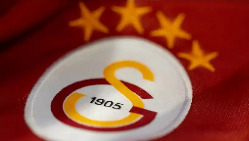 Galatasaray Yönetimi, Tartışmalı Hakem Kararına Sert Tepki Gösterdi
