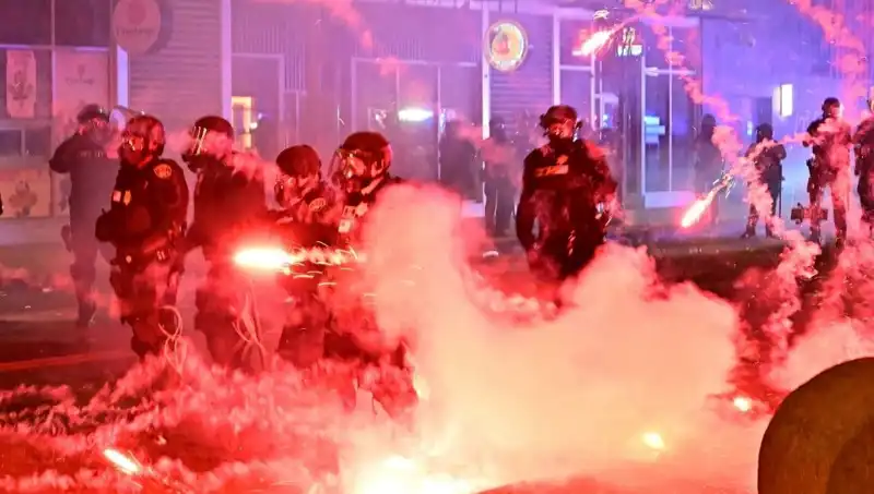 Los Angeles'taki Protestolar, ABD Genelinde Isyan Dalgası Başlattı
