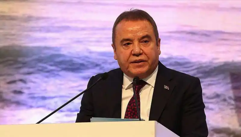 Muhittin Böcek'in Tutukluluk İtirazı Ret ile Sonuçlandı: Gelişmeler