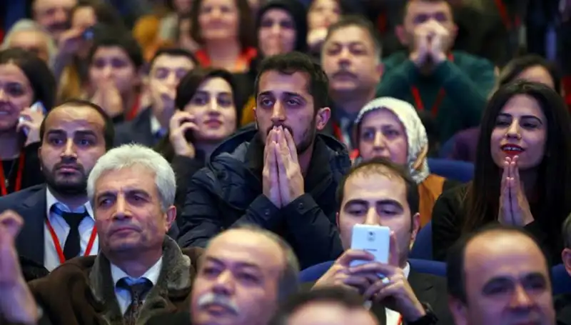 2025'te 15 Bin Sözleşmeli Öğretmen Atama Süreci Başlıyor: Sınav Tarihleri Açıklandı