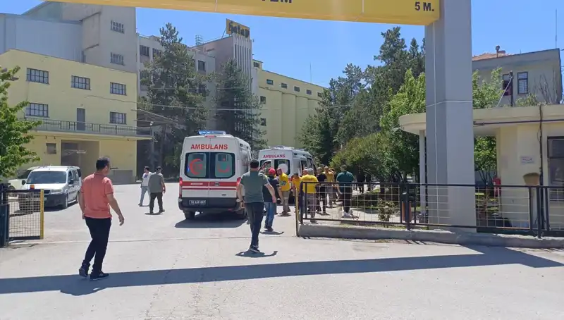 Çorum’da Un Fabrikasında Patlama: 10 Yaralı, Biri Ağır