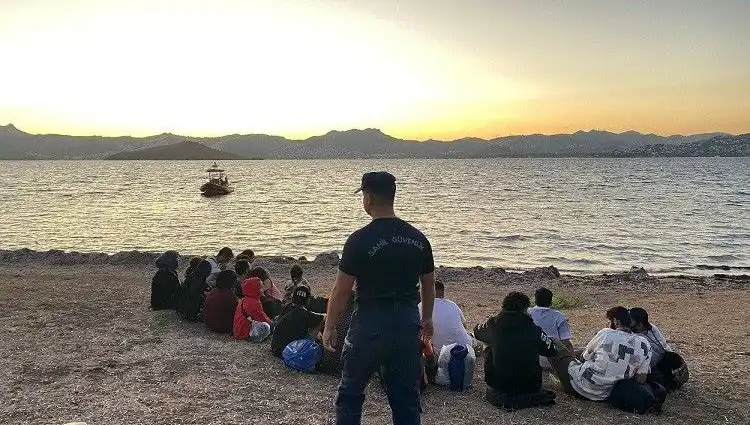 Bodrum'da 20 Düzensiz Göçmen Operasyonu: Hayat Kurtaran Ekipler Çok Geçmeden İlgili Müdahaleyi Gerçekleştirdi!