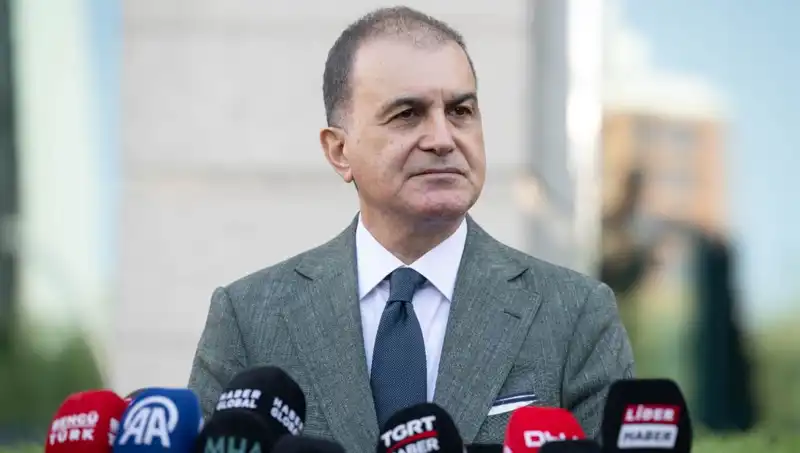 Ömer Çelik’ten Çarpıcı Açıklama: Meşru Demokratik Alanı Tehdit Eden Sözler Yok Hükmündedir