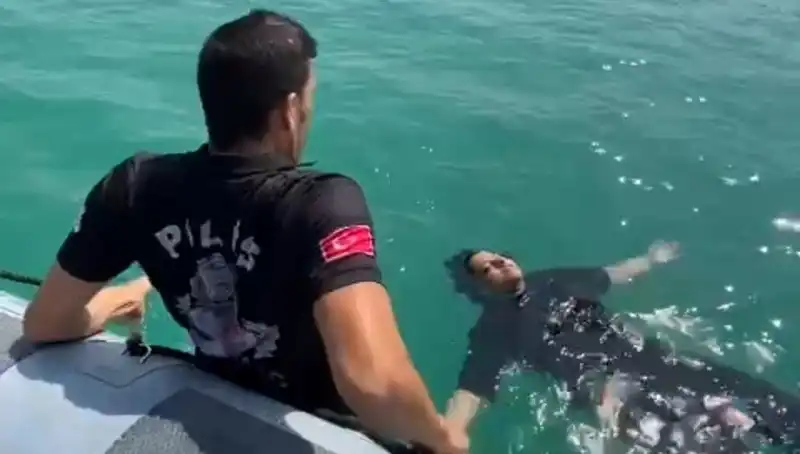 Baraj Gölünde Yaşanan Dram: Gemi Adamları Kadını Nasıl Kurtardı?