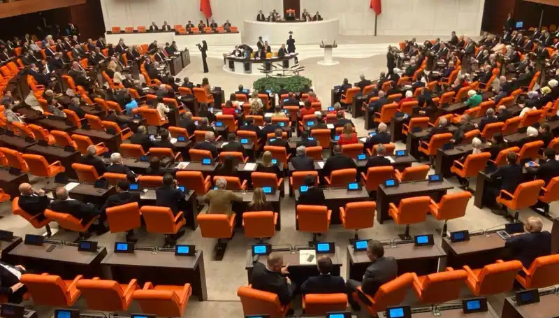 TBMM Komisyonları Çalışmalarını Sürdürüyor: Resmi Gazete'de Açıklanan Yenilikler