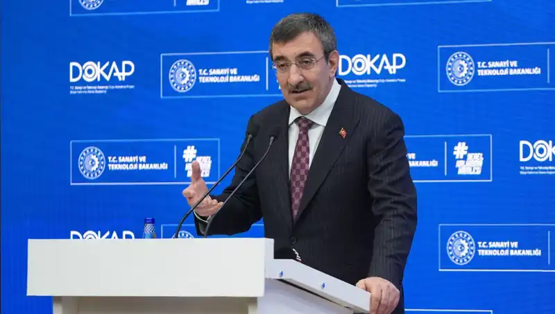 Cevdet Yılmaz'dan Ekonomi Hedefleri: Enflasyonu Düşürmek Önceliğimizdir