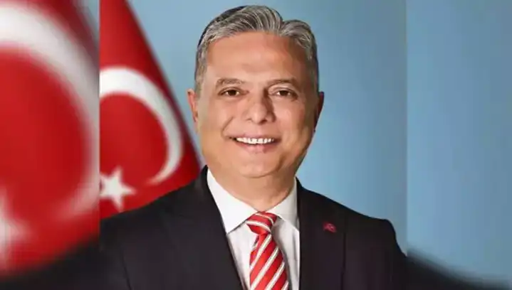 Ümit Uysal: CHP Genel Başkan Adayı ve Siyasi Kariyeri Hakkında Her Şey