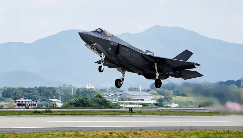 Hindistan'ın F-35 Teklifine Ret: Stratejik Tercihler Neden Değişti?