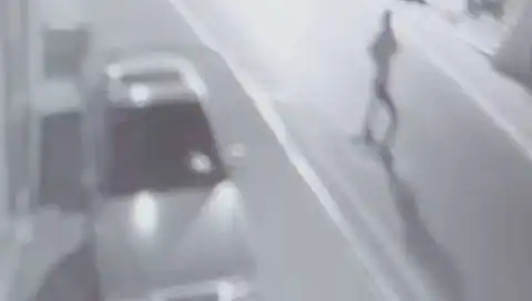 Sokak Ortasında El Yapımı Patlayıcı Patladı: Şehirde Panik!