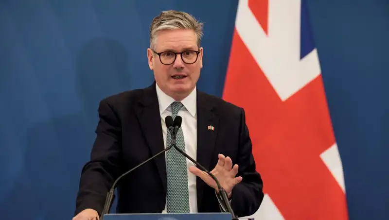 İngiltere Başbakanı Starmer'dan Görev Değişiklikleri: David Lammy Yardımcı Olacak